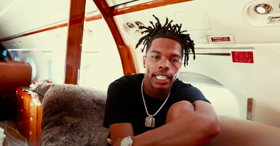 Lil Baby – “In A Minute” [Music Video]